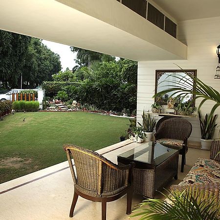 Hotel Ahuja Residency Golf Links Neu-Delhi Exterior foto