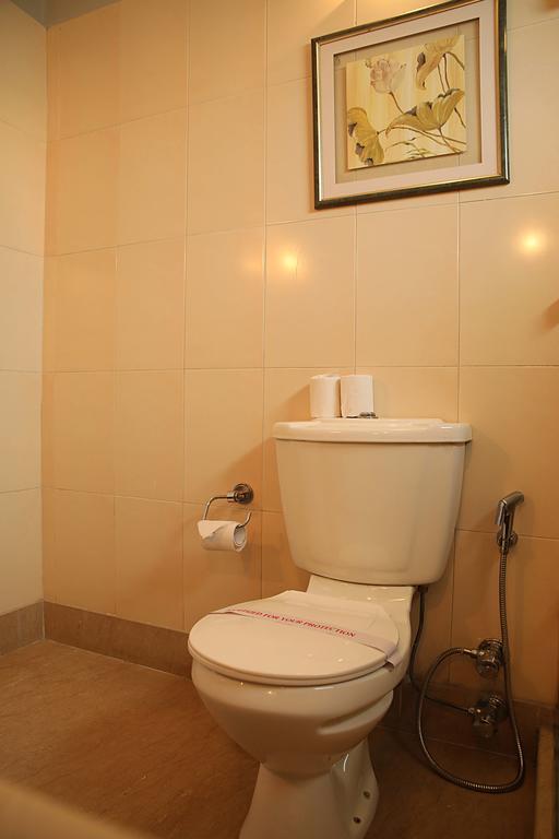 Hotel Ahuja Residency Golf Links Neu-Delhi Exterior foto