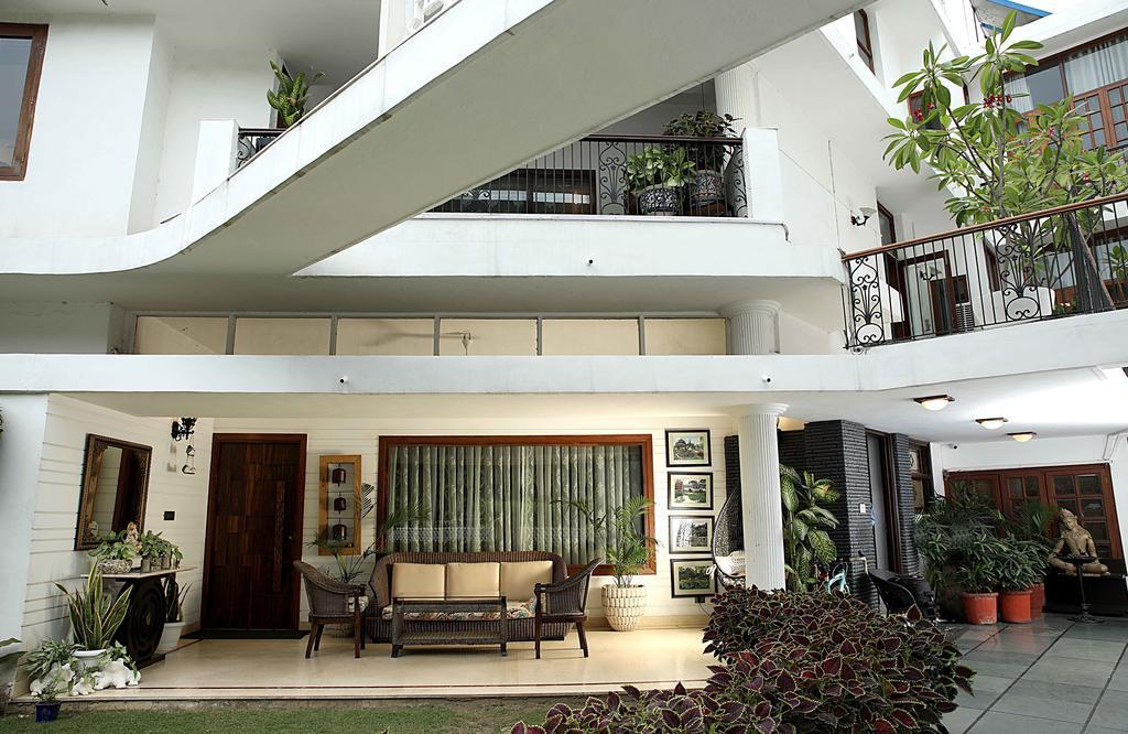 Hotel Ahuja Residency Golf Links Neu-Delhi Exterior foto