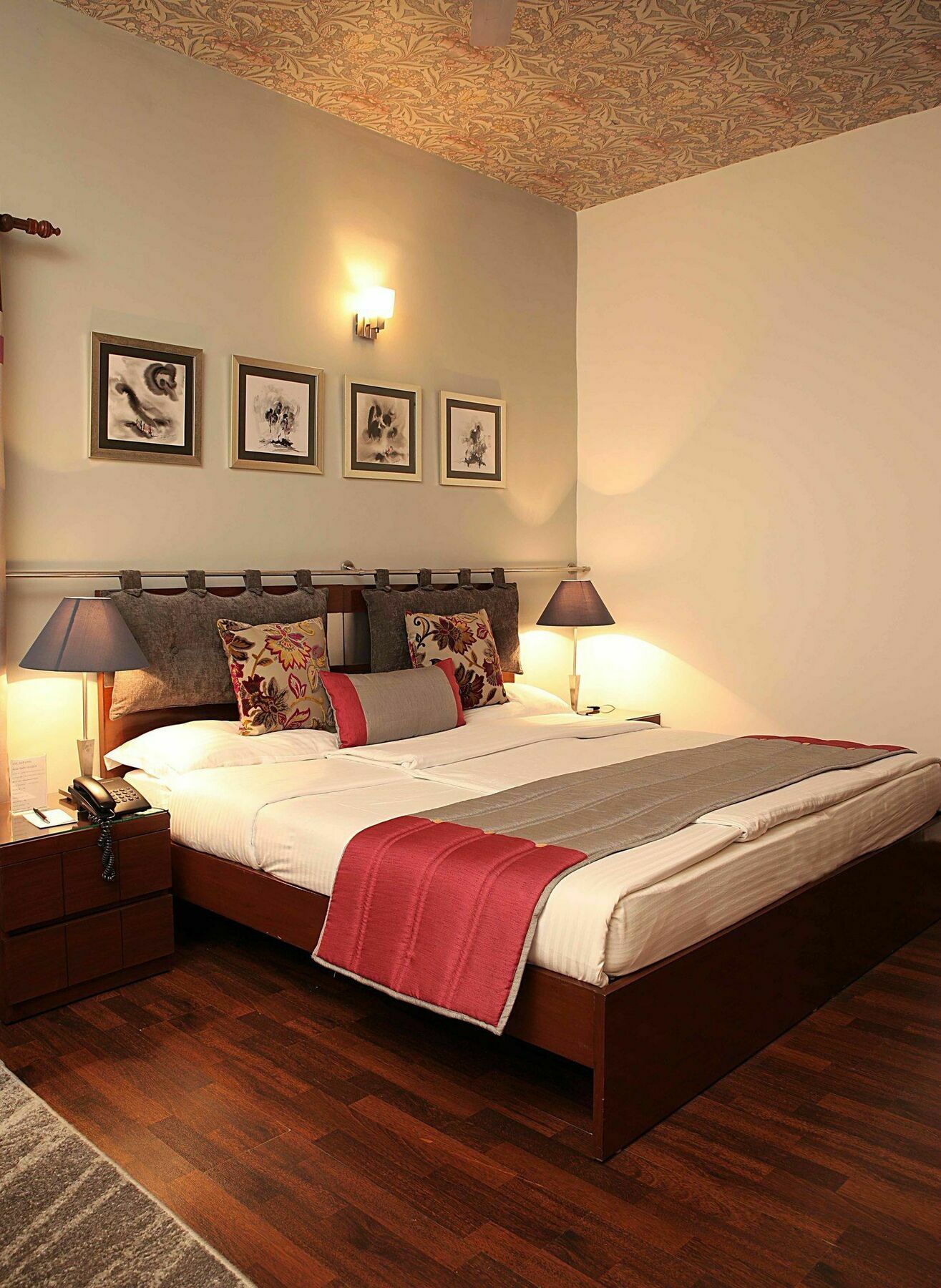 Hotel Ahuja Residency Golf Links Neu-Delhi Exterior foto